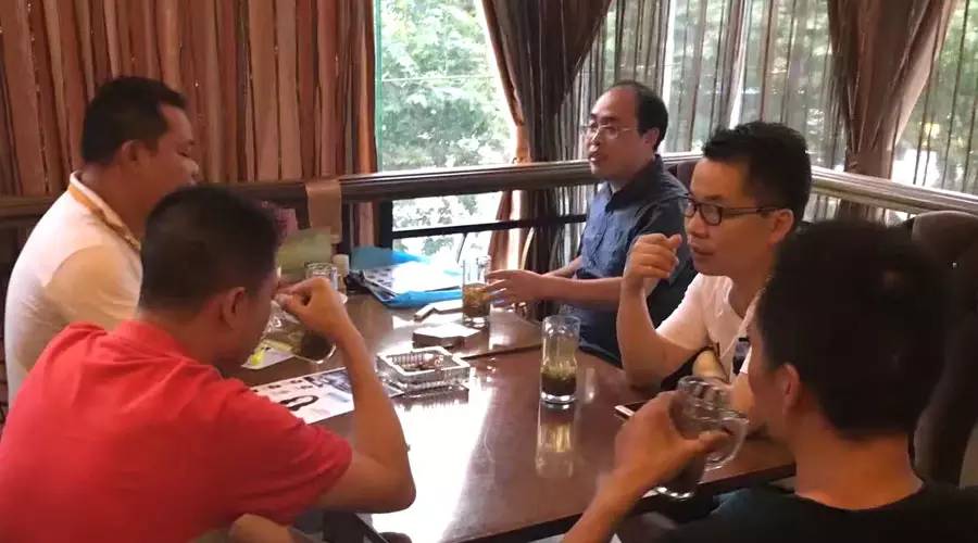 喜訊，湖南婁底毛總成功加盟藍炬星集成灶！