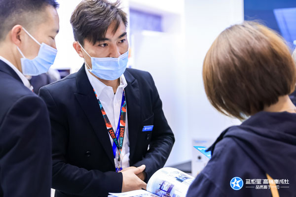 展會(huì)現(xiàn)場(chǎng)