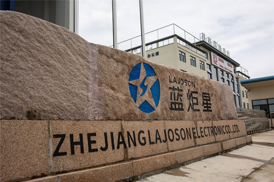 藍炬星集成灶代理如何脫穎而出？憑性能？憑智能？